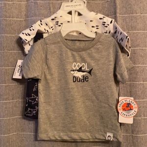 NWT Free Planet 3 pc. Set